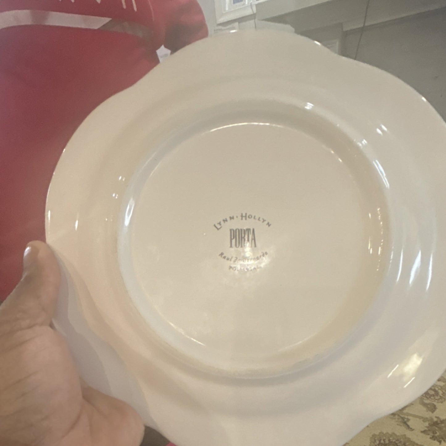 Lynn Hollyn Porta White Blue Green Porcelain Round Glossy Plate Floral Backstamp1