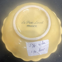 Le Petit-Lavol Pottery Round Bowl Floral Scalloped Rim Glossy France 5 3/8"2