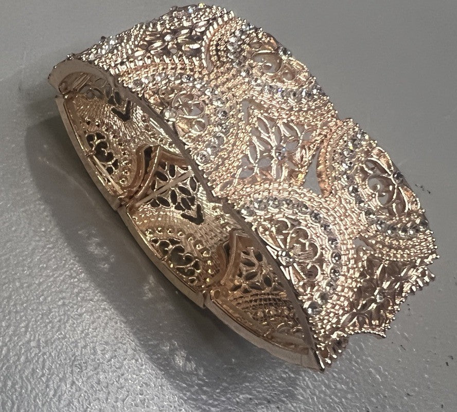 Gold Filigree Metal Bangle Bracelet Round Fashion Jewelry0