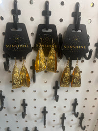 Gold Diamond-Pattern Drop Earrings