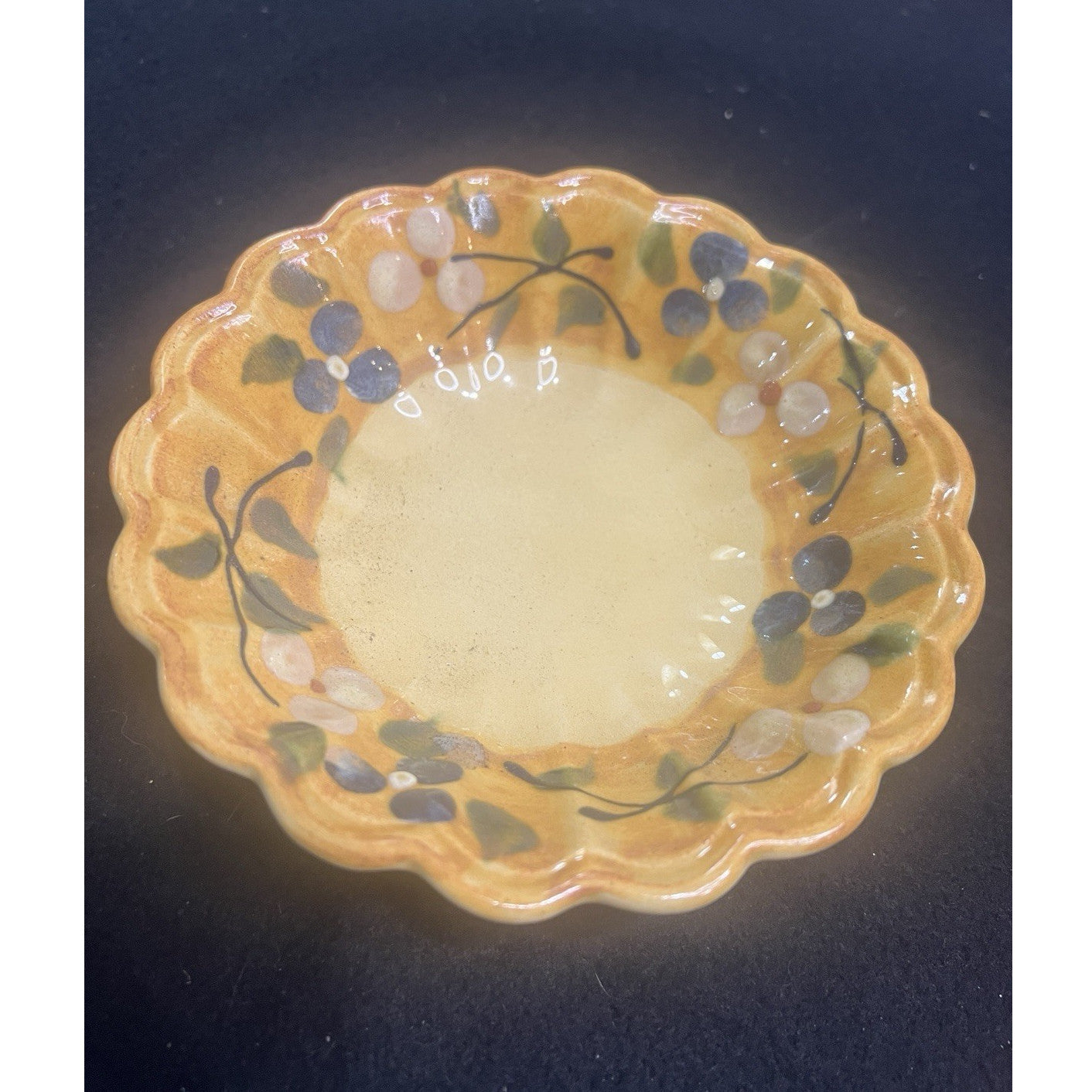Le Petit-Lavol Pottery Round Bowl Floral Scalloped Rim Glossy France 5 3/8"0